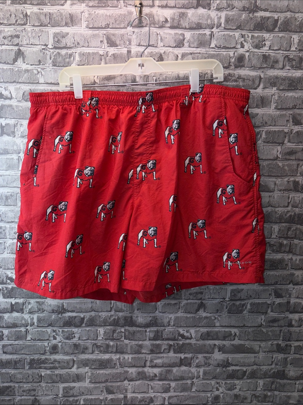 Georgia Bulldogs
Columbia Red Elastic Waist Swim Trunks